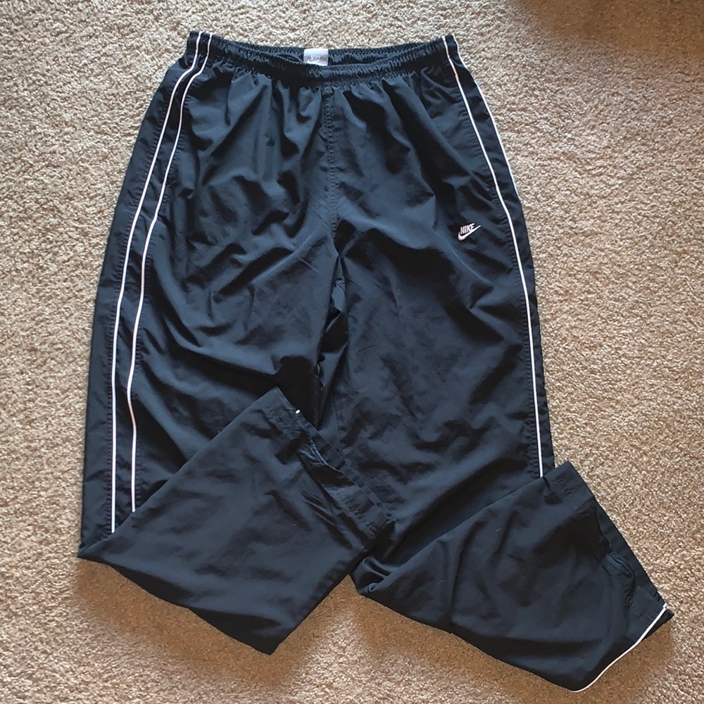 Nike black windbreaker athletic pants